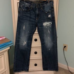 American Eagle Distressed Boot Jeans 👖